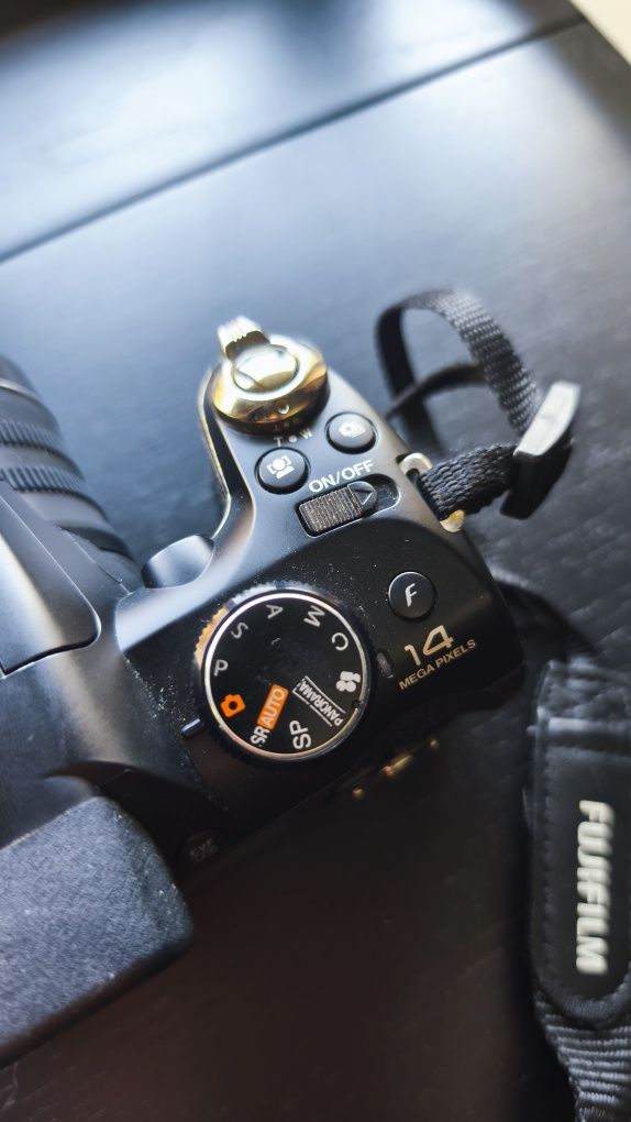 Camera Fujifilm Finepix S4300