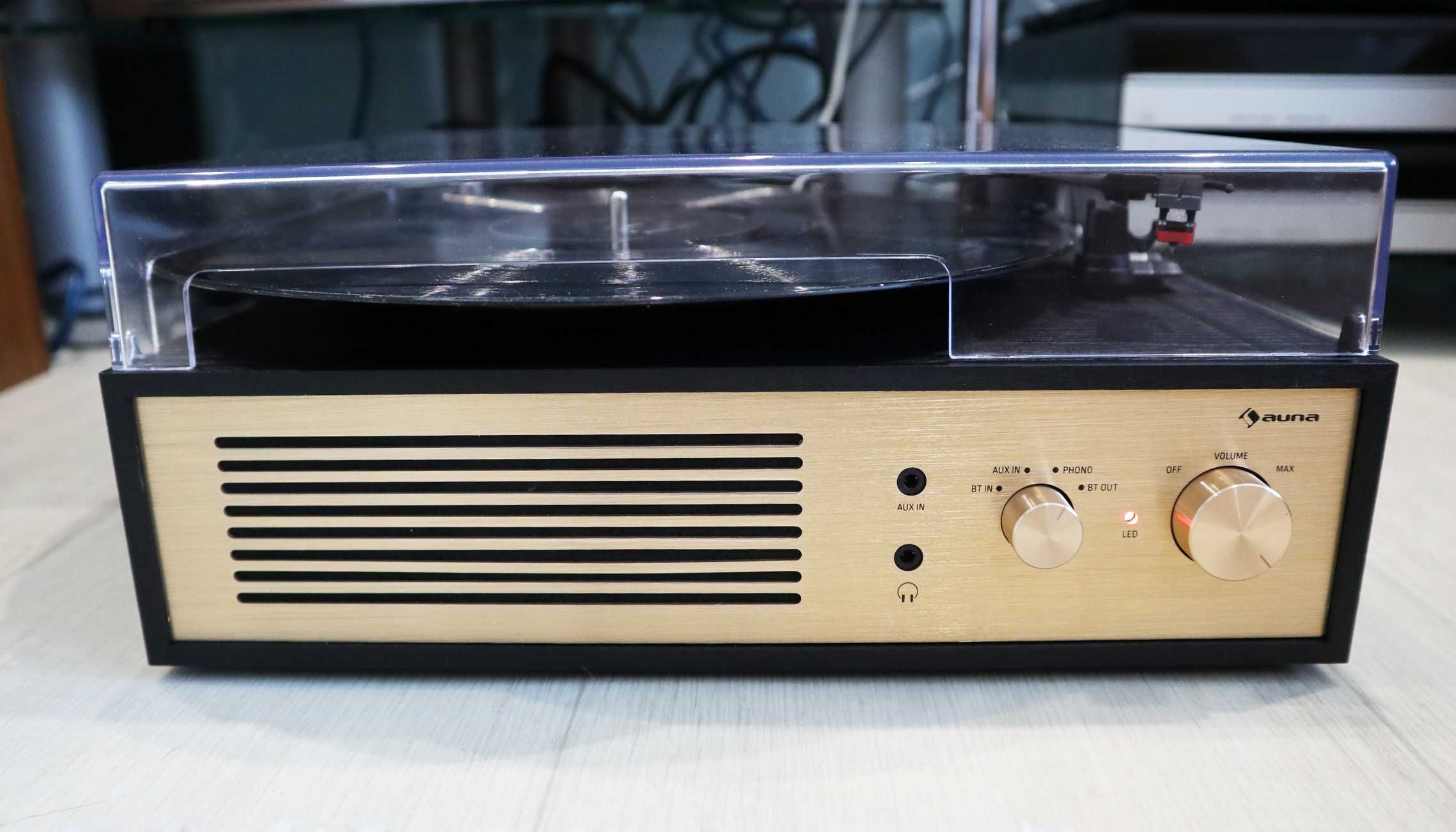 Виниловый проигрыватель Auna Berklee TT Classic с усилителем