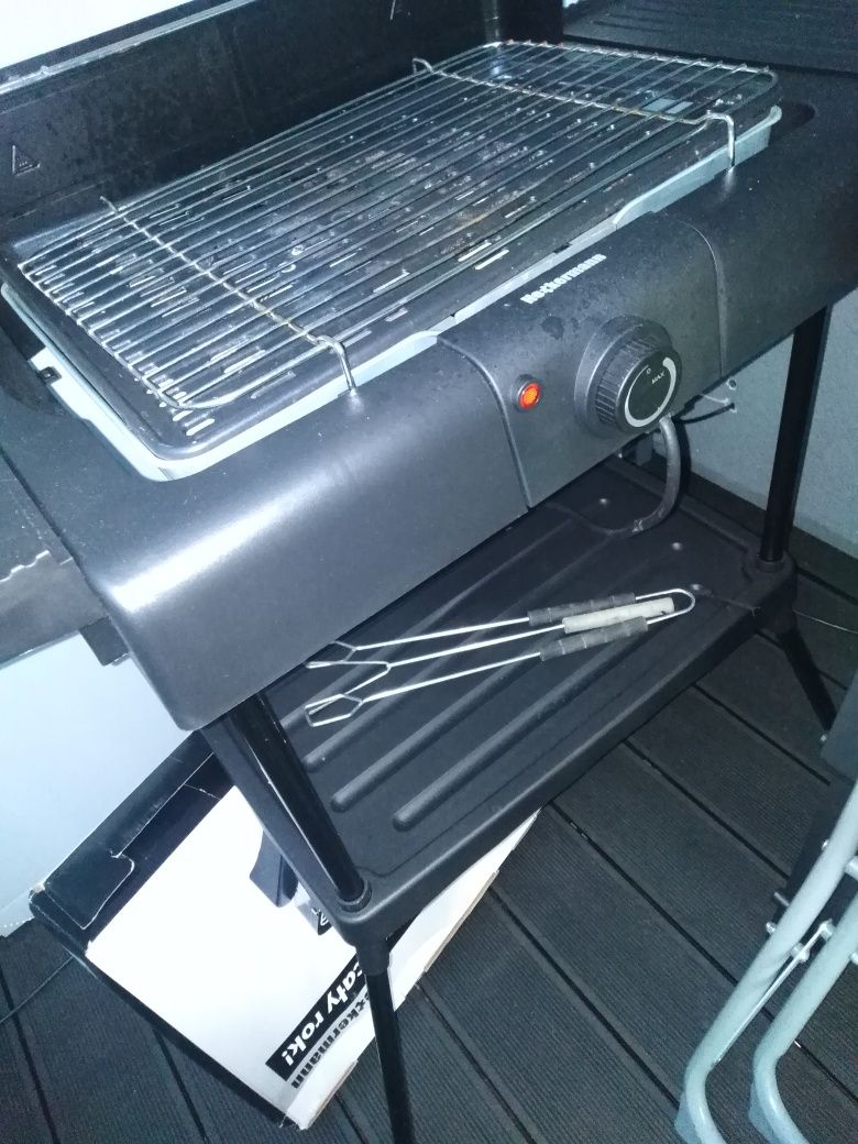 Elektryczny stojący  grill żeliwny 2200W 2w1