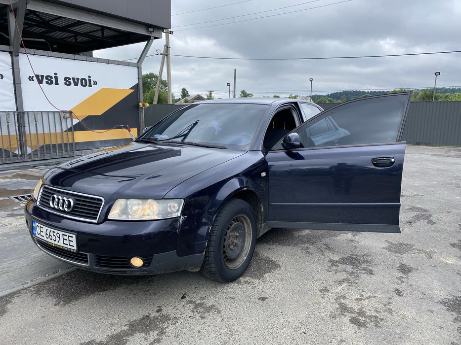 Audi A4 1.6 бензин