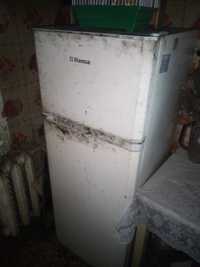 Холодильник "Ханса" 145см з Европи 150см 2977грн гарантія е доставка!