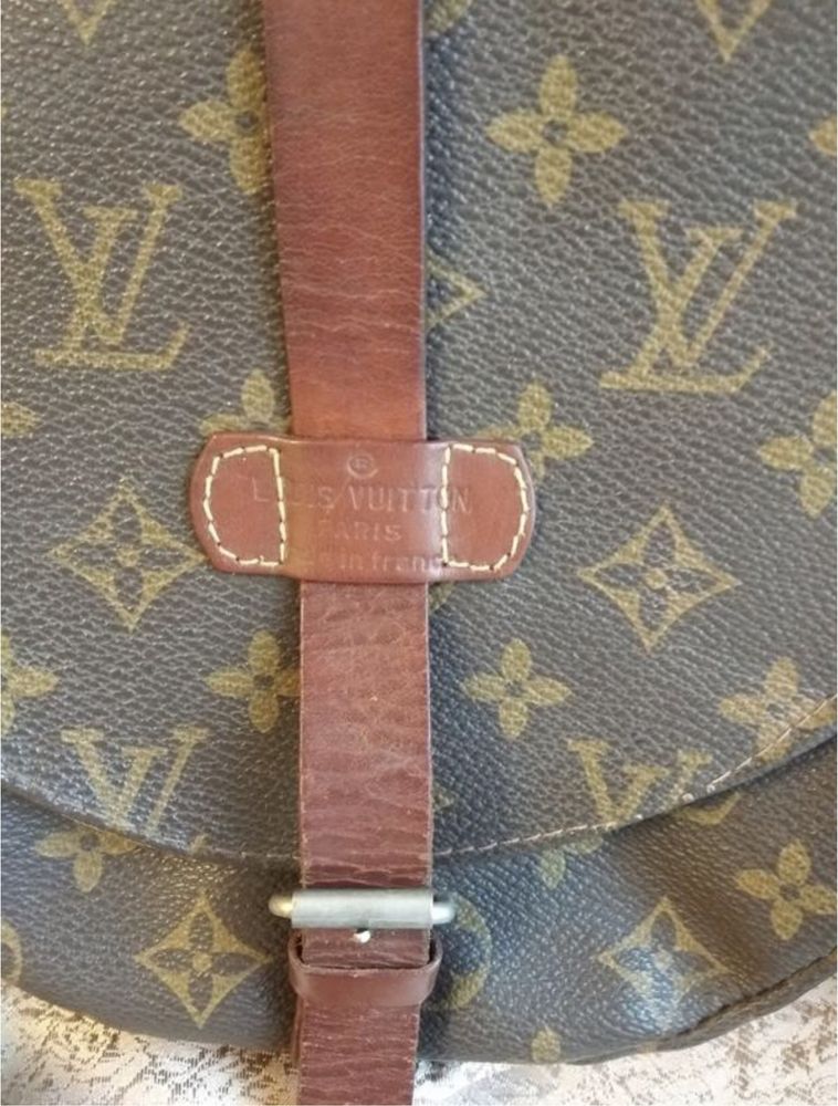 Сумка на плечо Louis Vuitton