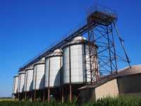 Silos zbożowy lejowy, magazyn, bateria silosów, zbiornik