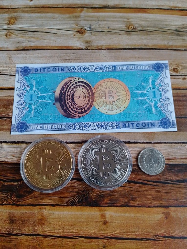 Bitcoin - monety i banknot. Piękny zestaw!
