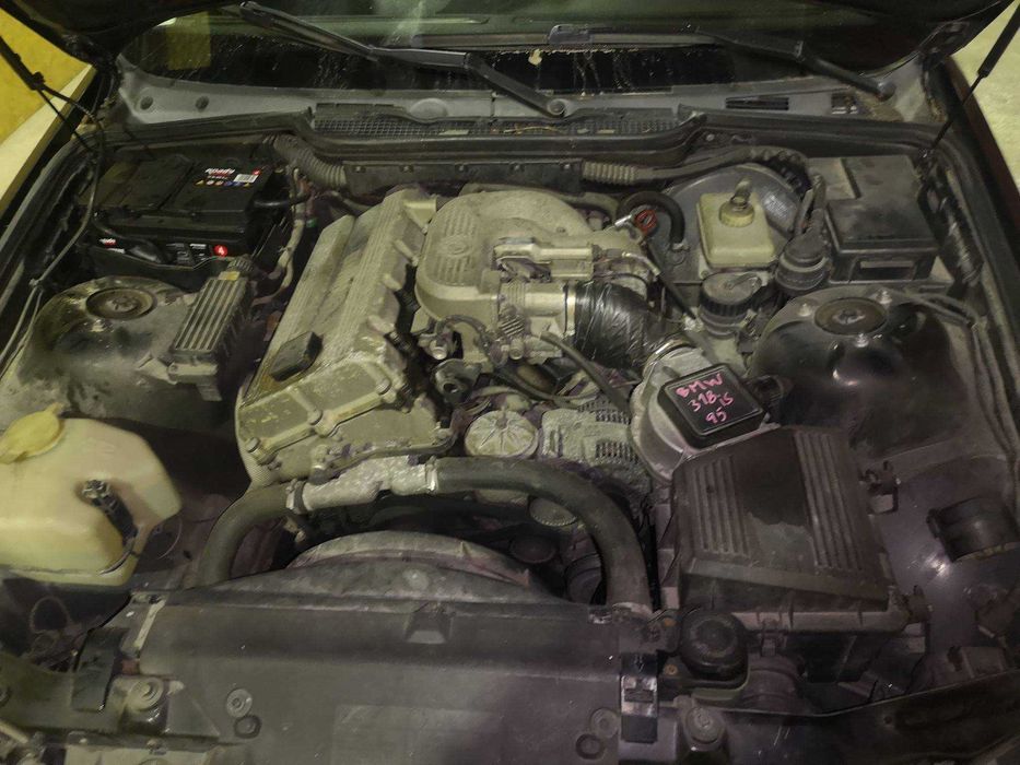BMW E36 318is _ Para Peças