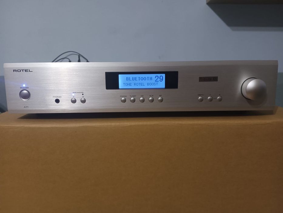 Wzmacniacz Rotel A11 Tribute
Używany 
Stan idealny
Komplet: karton, st