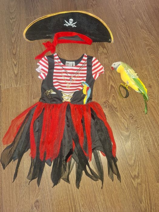 Strój piratki z papugą 110/116