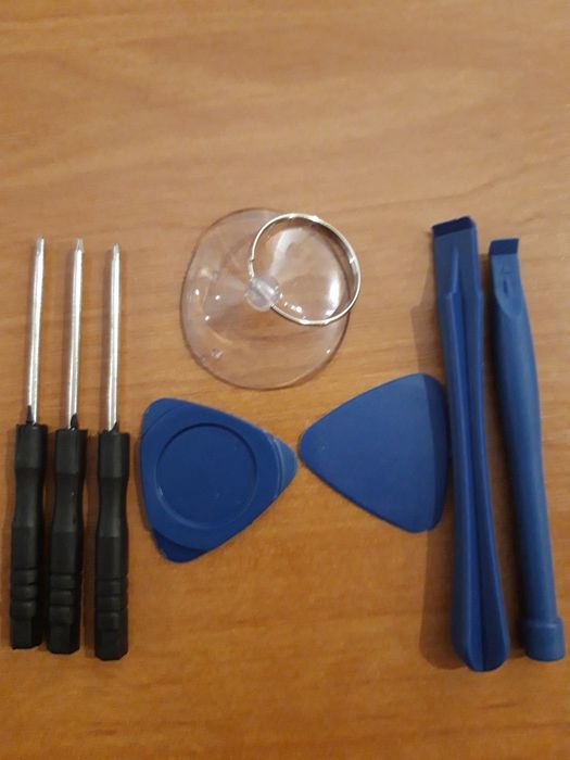 Набор отверток 8 в 1 (Apple iPhone,Meizu и т.п.)