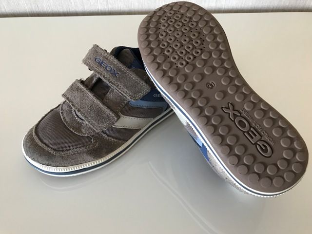 sapatos de criança Geox