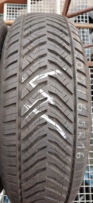 205/65R16 99H TAURUS , dwie opony wielosezonowe.