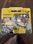 Samochód Pull Back Sports Car Kit Stanley JUNIOR