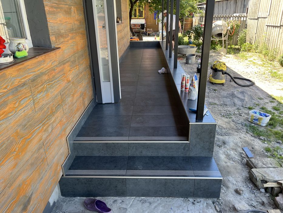 Укладаня плитки плиточні роботи