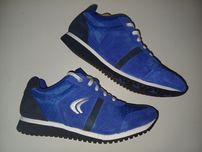 Кросівки CLARKS Super Leap Jnr розміри 32,33,36 Оригінал