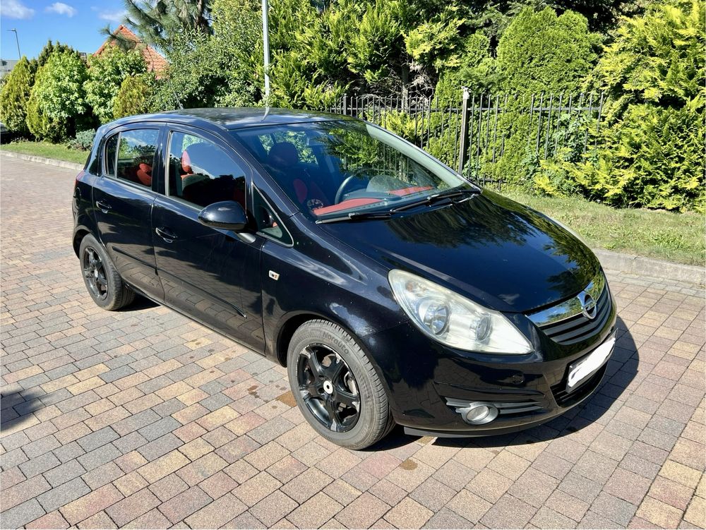 Opel Corsa 1.2 benzyna 5 drzwi klima