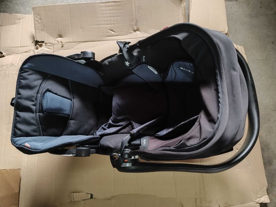 Fotelik  samochodowy nosidełko 0-9kg Kiddy Evolution Pro 2 do leżenia