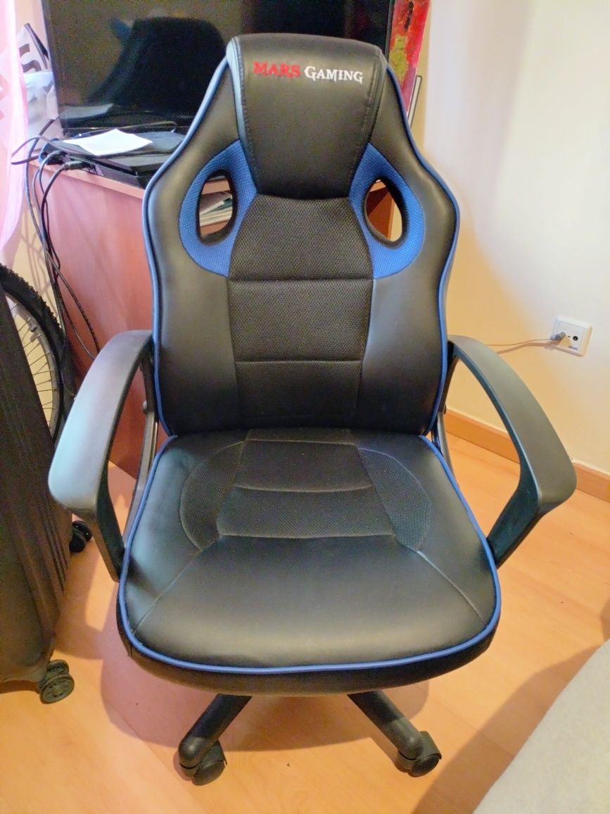 Cadeira gaming Mars gaming
