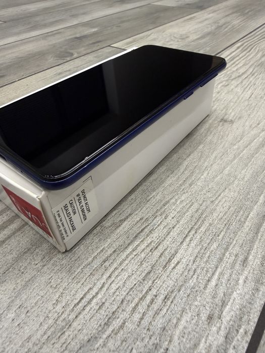 Смартфон Samsung A10