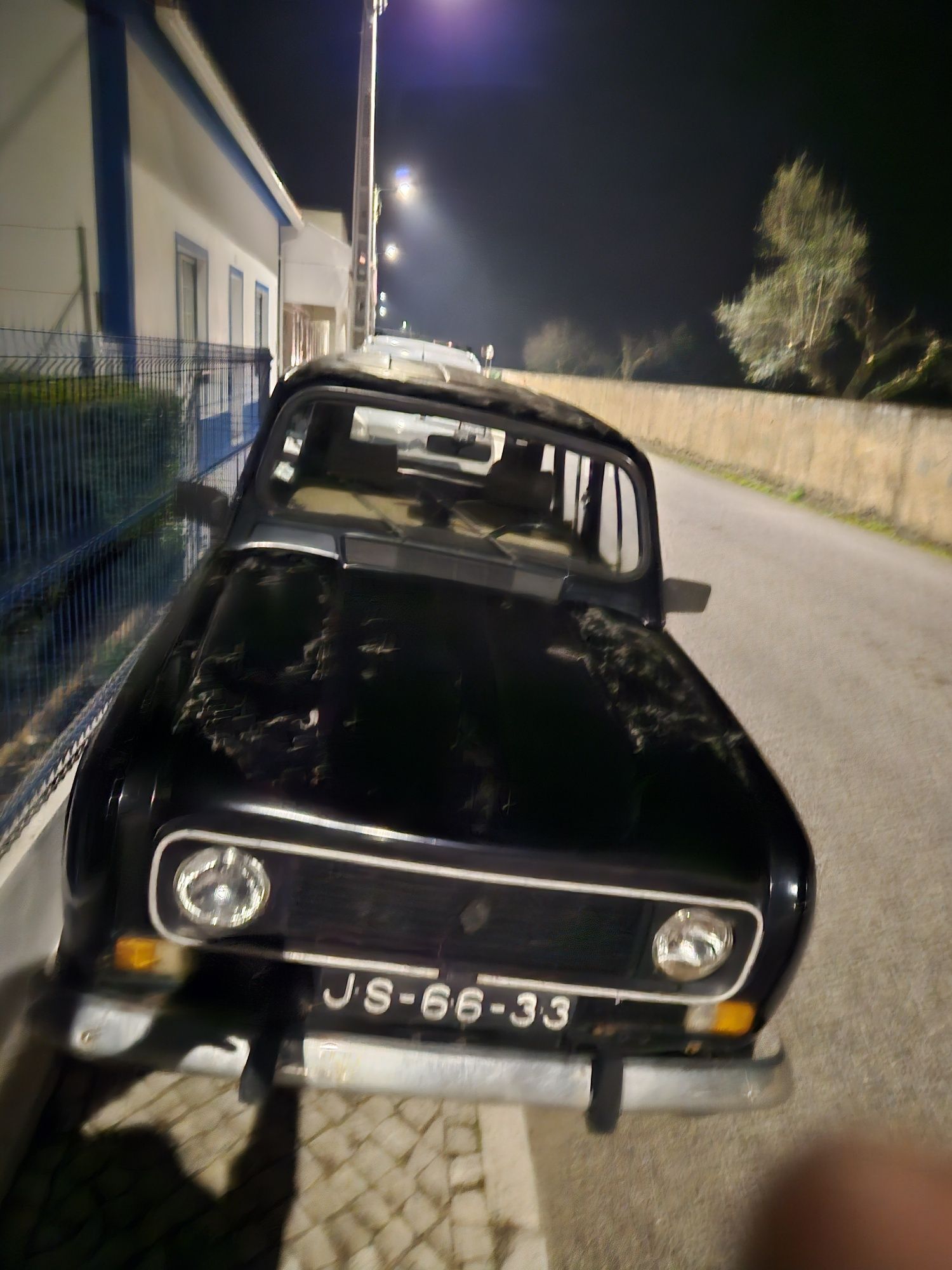 Renault 4L, venda ou troca