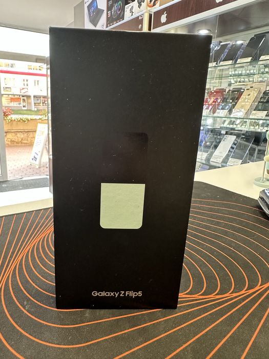 Nowy Samsung Z Flip 5 5G 256GB/8GB sklep Centrum Gsm