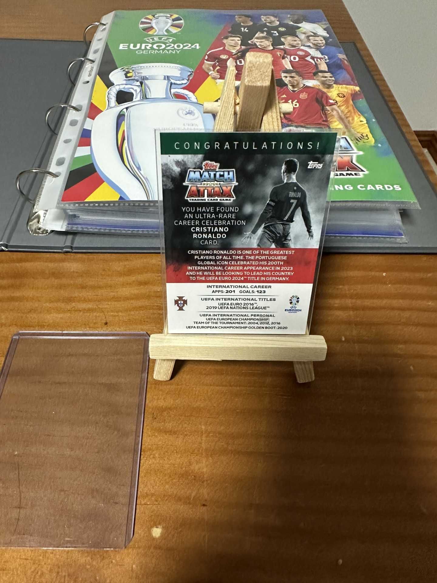 Cartas Topps Match Attax Euro 2024