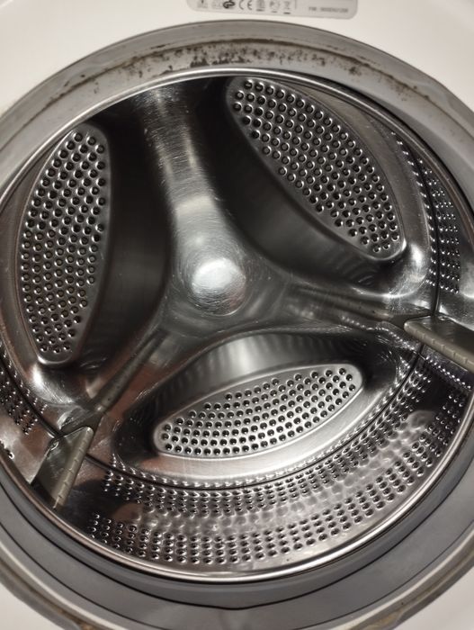 Продам стиральную машину lg