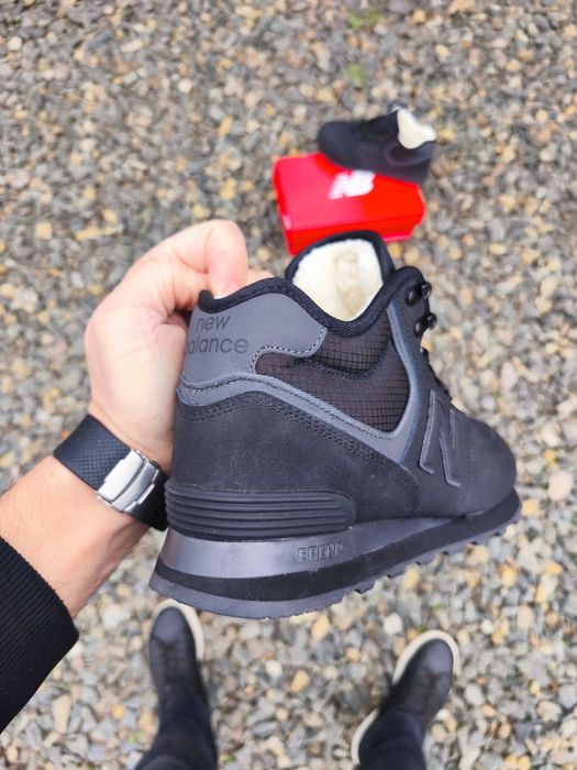 Кросівки зимові чоловічі New Balance 574 високі з хутром чорні