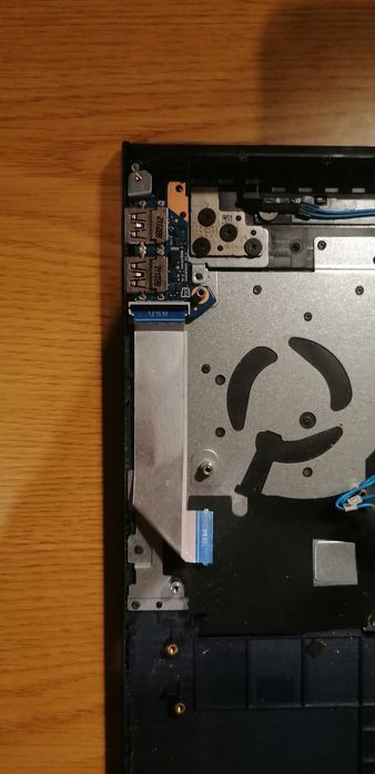 Módulo USB - HP Victus 16