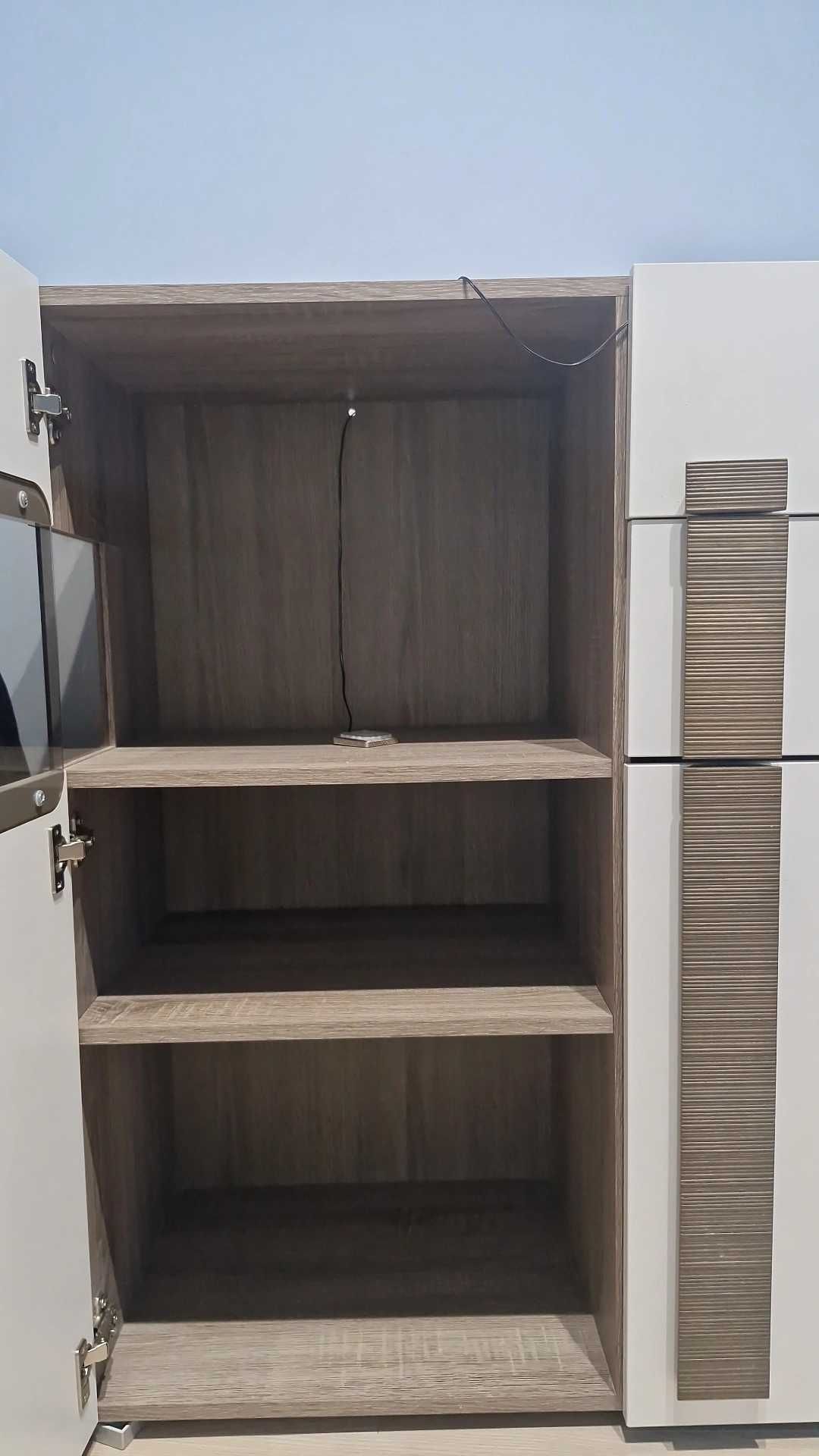 Komoda BRW z ledami