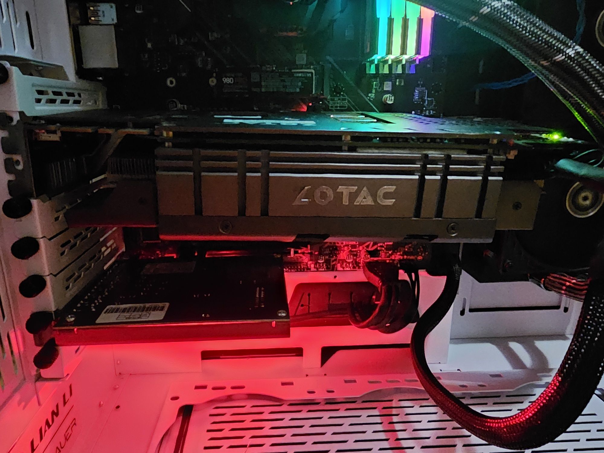 Zotac GTX 970 4 gb AMP Omega