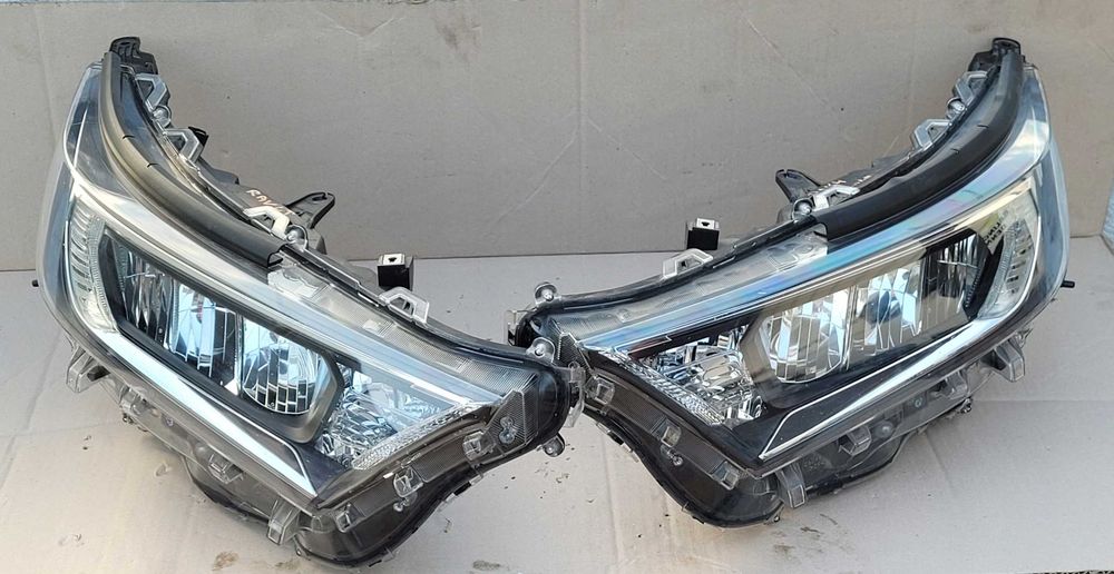 Бампер Toyota RAV4 разборка тойота рав 4 запчасти рав 4