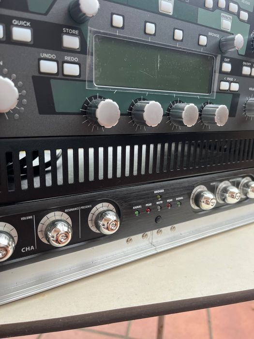 KEMPER Profiler Rack (com Furman e poweramp)