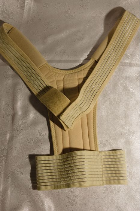 Корегуючий корсет