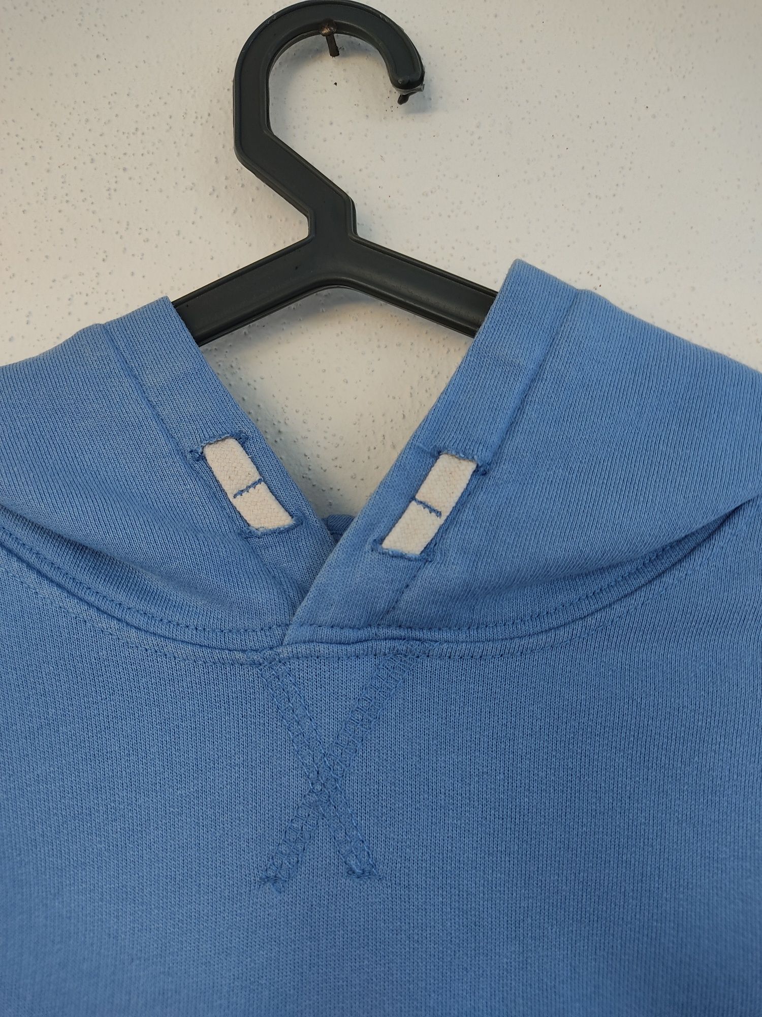 Sweatshirt com carapuço azul claro, rapaz 11-12 anos