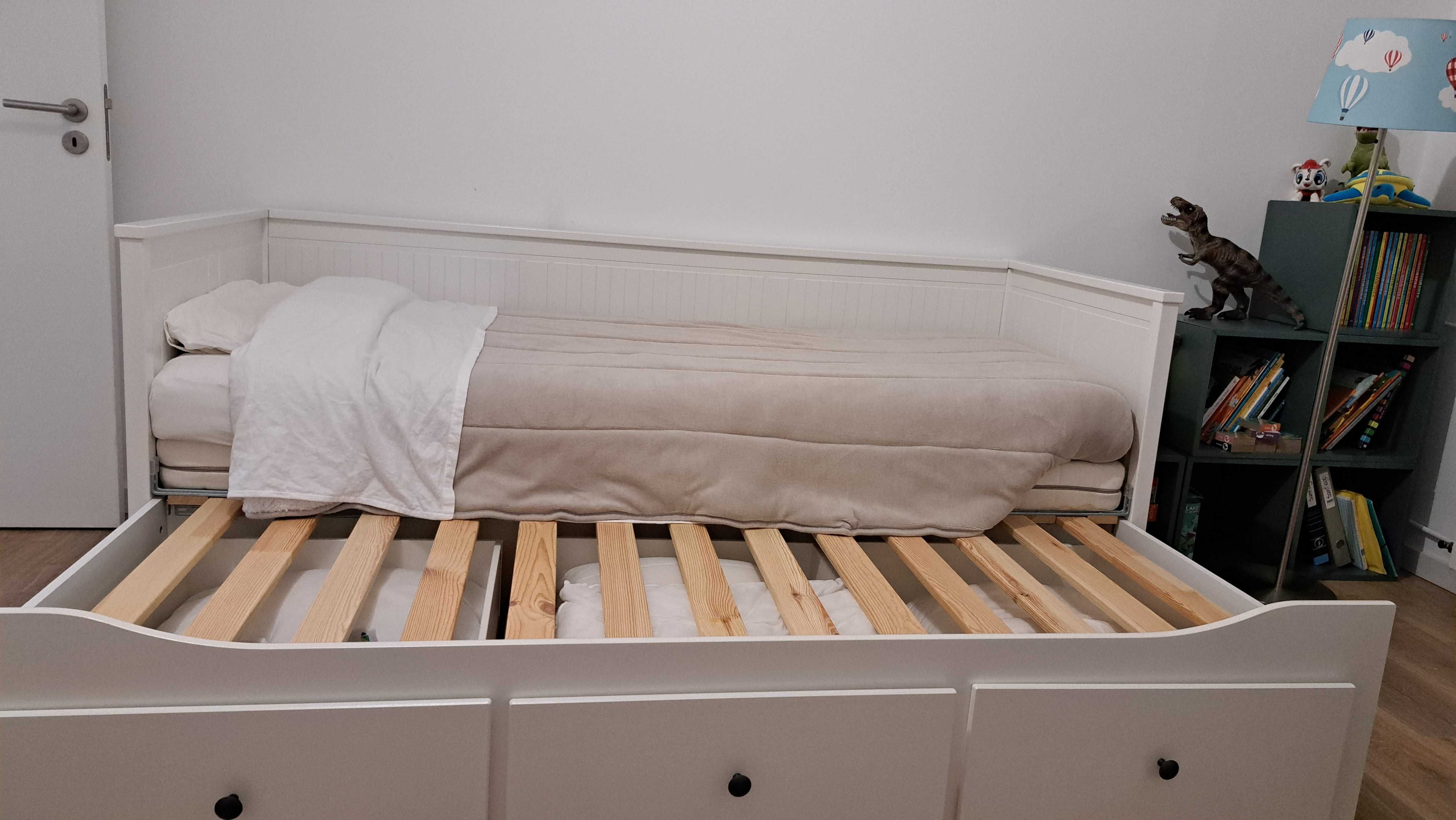 Cama IKEA 90cmx200cm (aberta 180cmx200cm)