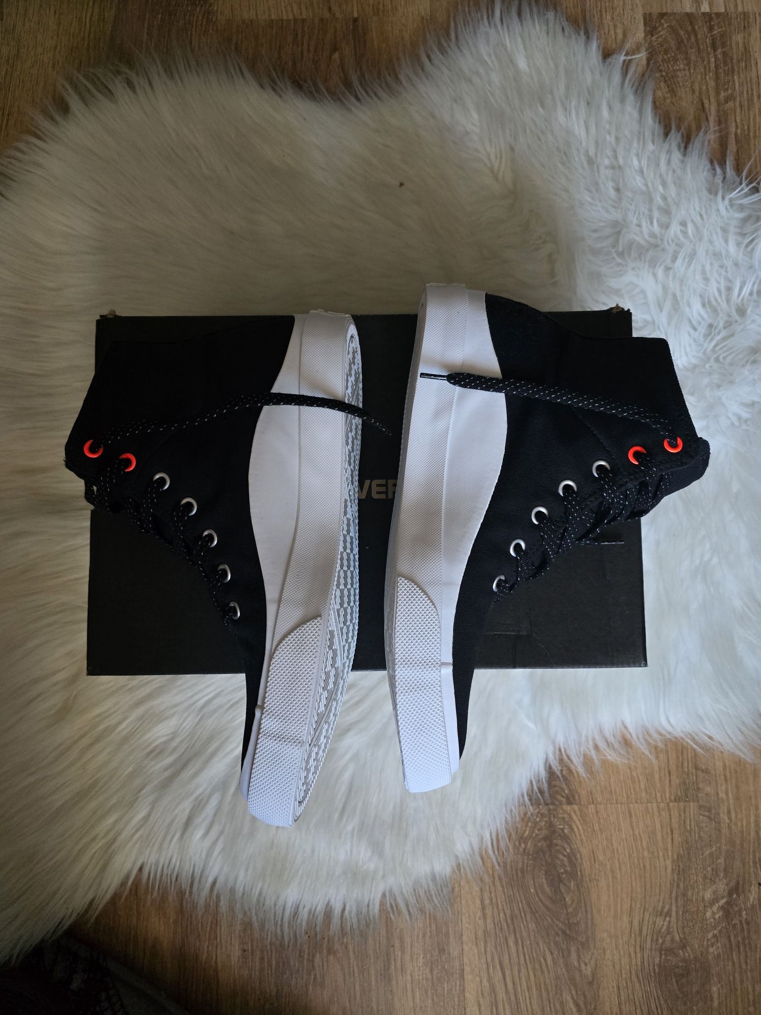 Converse nowe czarne wysokie trampki conversy r. 41,5