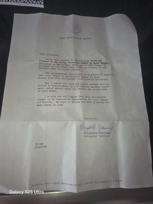 Composição em porcela antiga ver certificado na