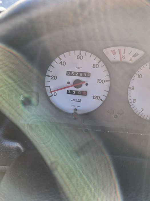 Vendo carro sem carta