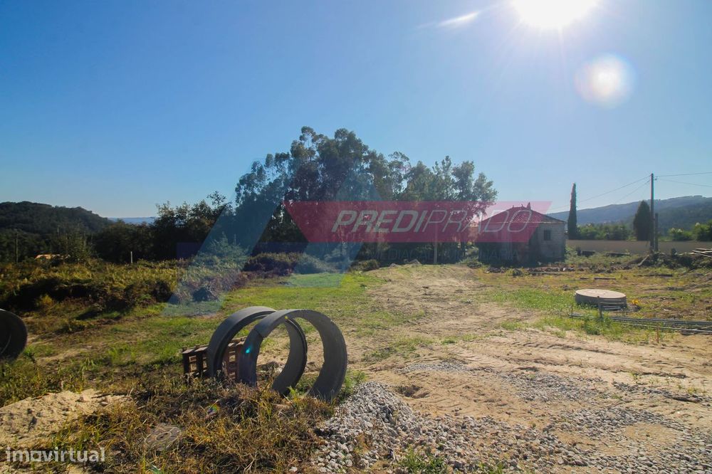 Excelente Terreno para Construção em Sande, Vila Verde!