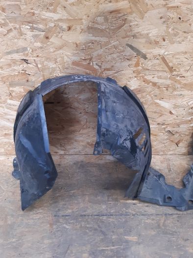 Nadkole przednie prawe lewe Nissan Qashqai