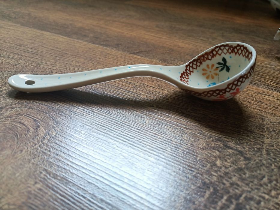 Chochelka / łyżeczka z ceramiki