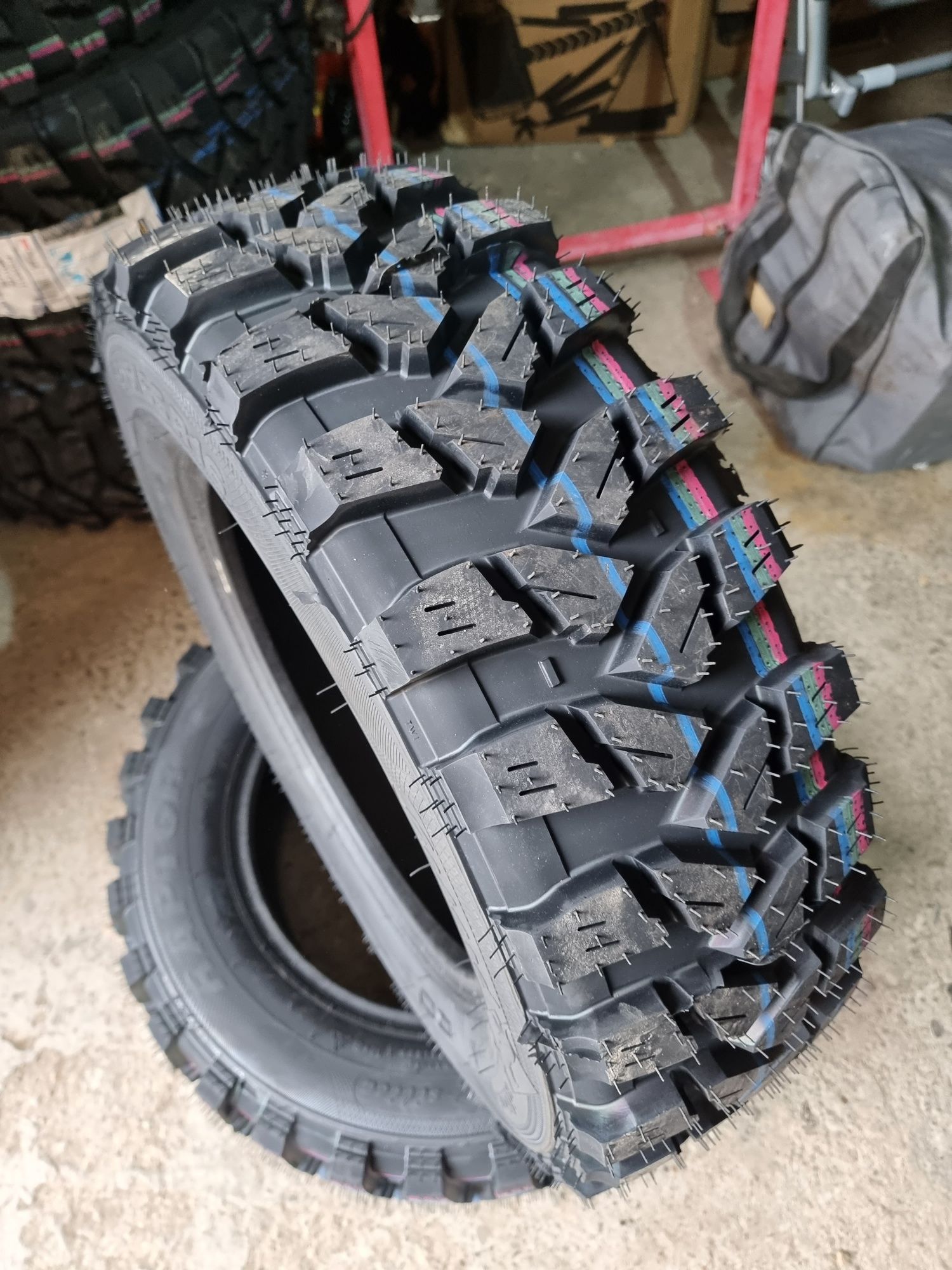 Opony Terenowe 215/70 R16 Raptor Wzór Maxxis Trepador