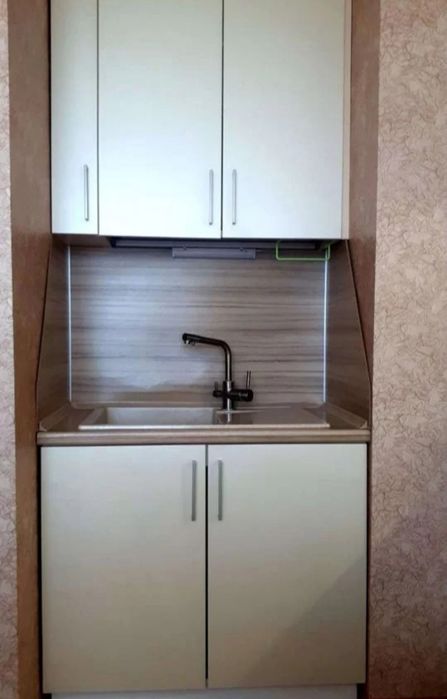 Кухня бу в хорошем состоянии