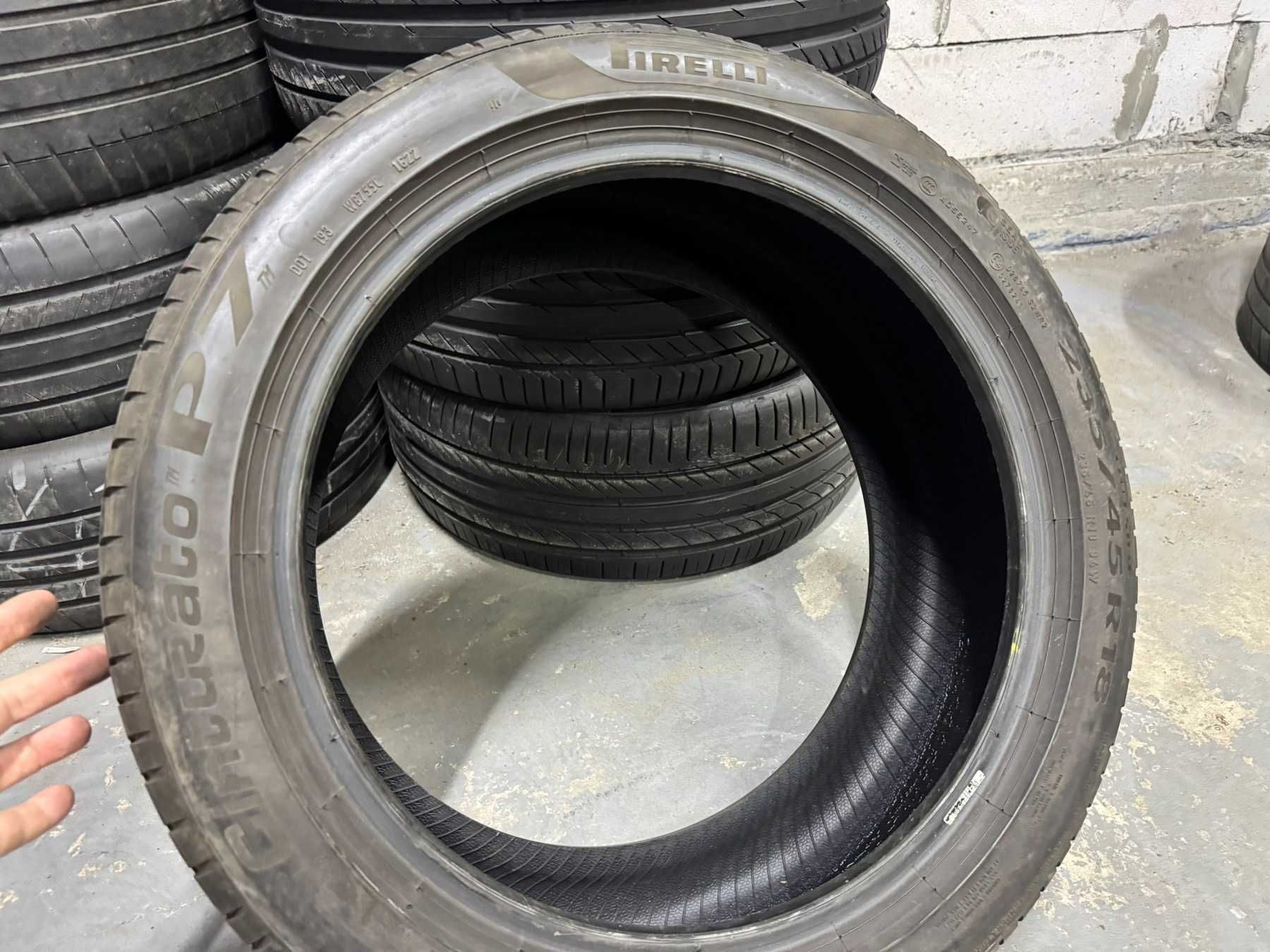 235 45 18  Pirelli Cinturato P7 комплект літо