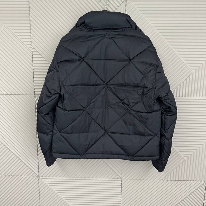 Куртка на пуху  Moncler