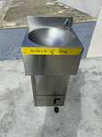 Pio Lava mãos em inox com pedal
