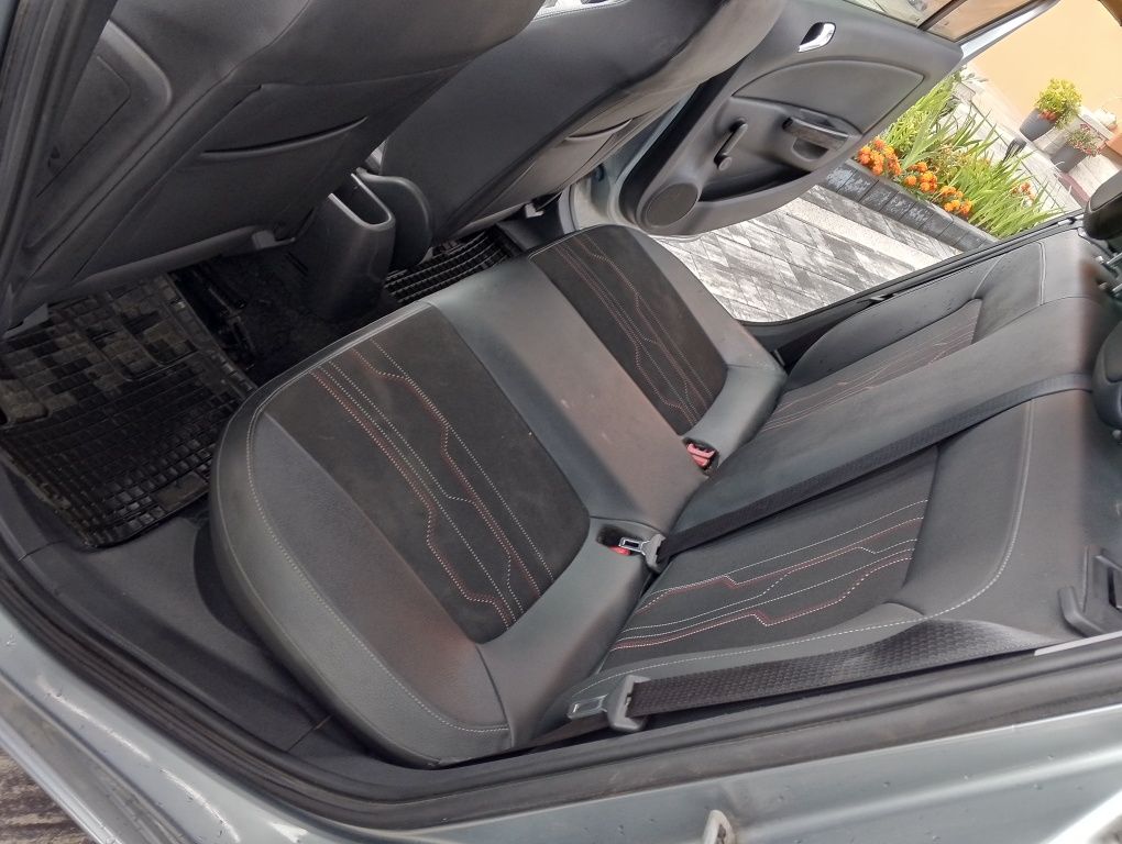 Opel Corsa D 1.4