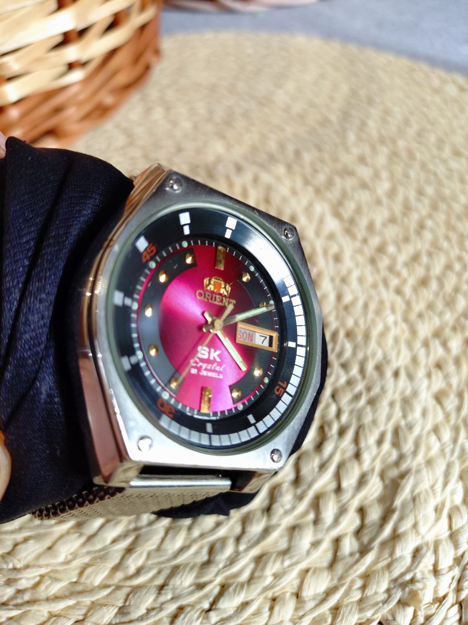 Orient SK Crystal