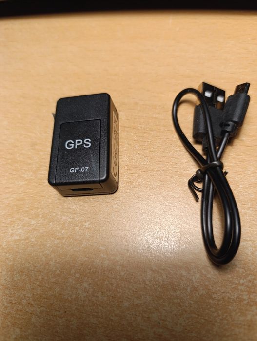 Lokalizator GPS GF-07 mini na magnes.