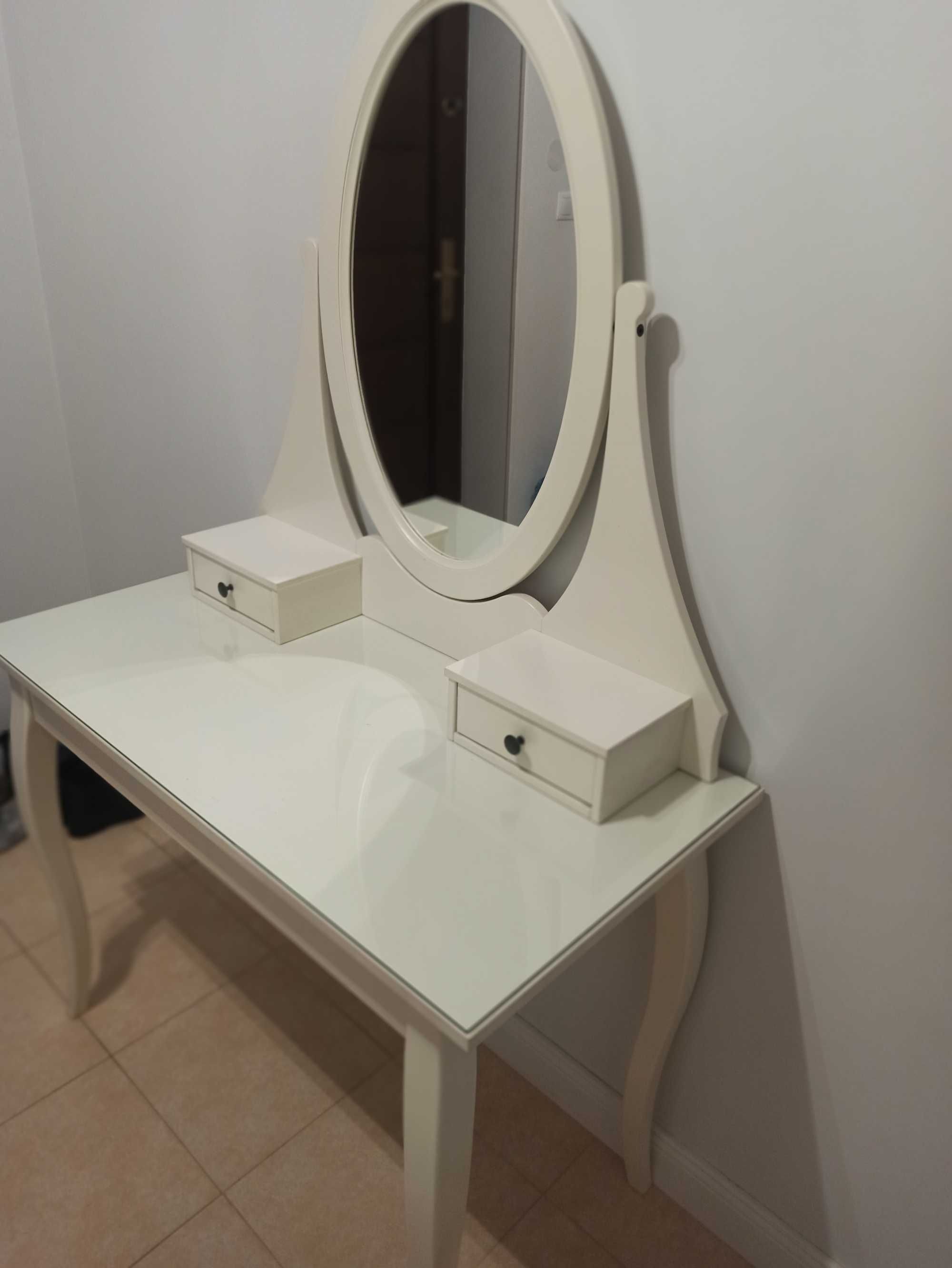 Toaletka Hemnes Ikea