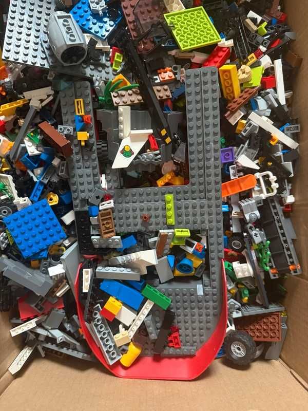 Oryginalne klocki Lego mix 8,5 kg
